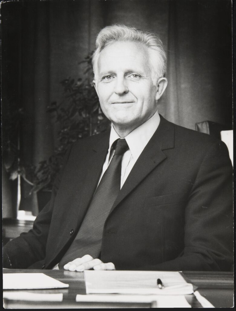 Professior
